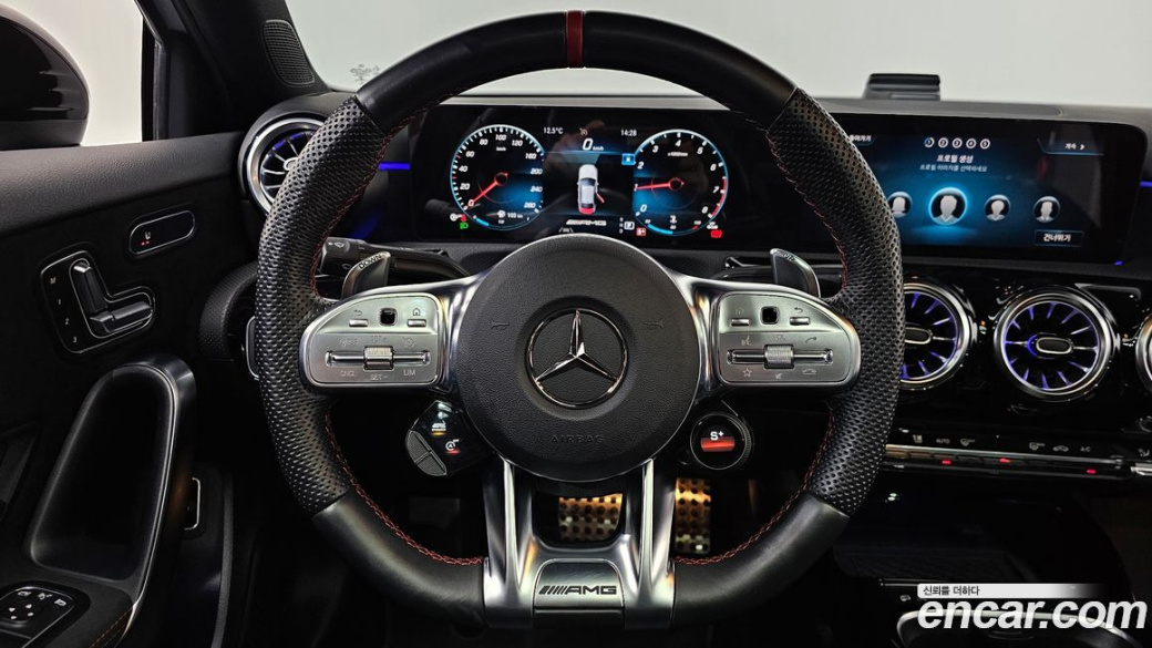 Mercedes-Benz A-Class AMG A35 4MATIC Sedan, 2023