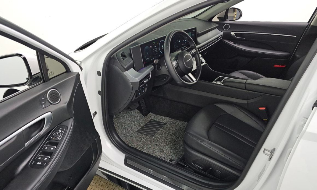 Hyundai Sonata 2.0, 2025
