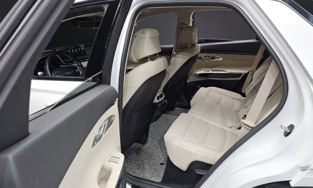 Genesis GV70 2.5T Gasoline AWD, 2023