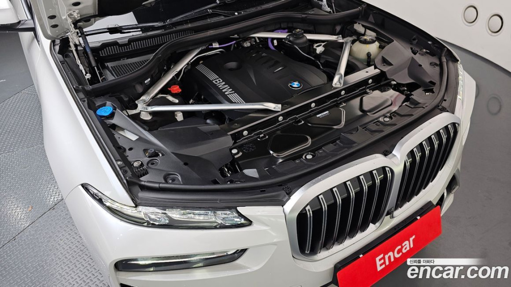 BMW X7 xDrive 40i Design Pure Excellence 7-Seater, 2025