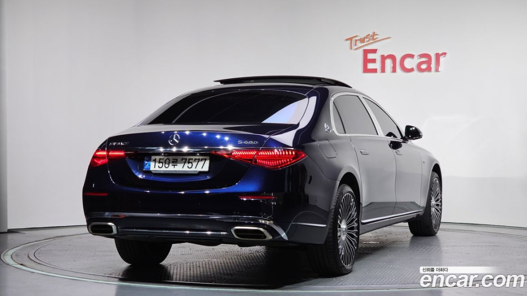 Mercedes-Benz S-Class Maybach S680 4MATIC, 2022