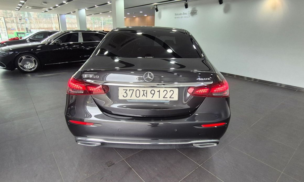 Mercedes-Benz E-Class E350 4MATIC Avantgarde, 2022
