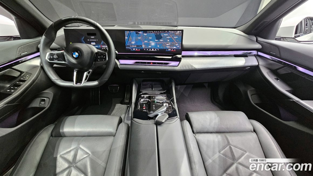 BMW 5-Series 530i xDrive M Sport, 2025