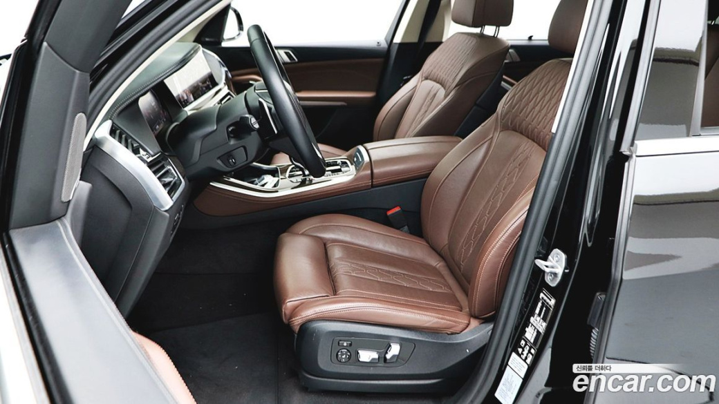 BMW X5 xDrive 40i xLine, 2022