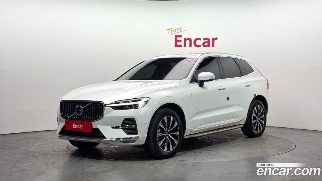Volvo XC60 B5 Ultimate Bright, 2023