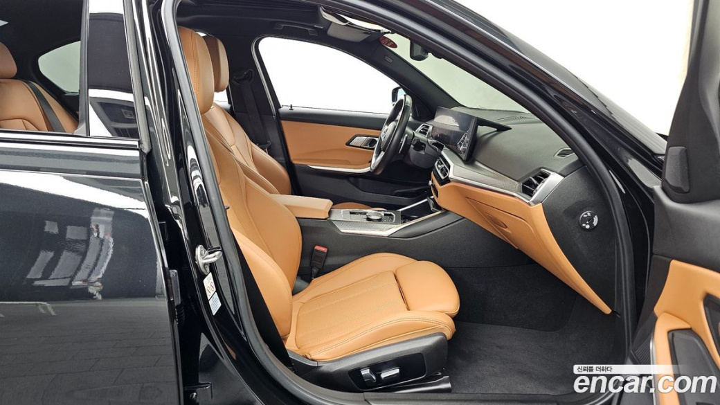 BMW 3-Series 320i M Sport, 2023