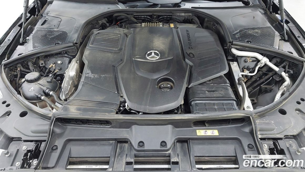Mercedes-Benz S-Class S350 d, 2023