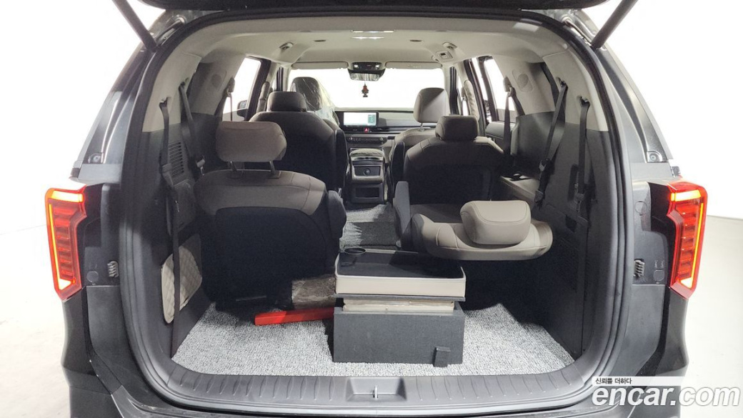 Kia Carnival 9-Seater Noblesse, 2025