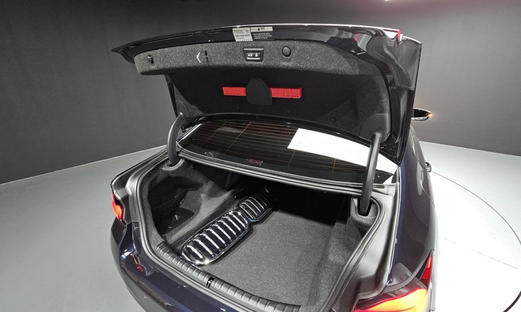 BMW 5-Series 530i M Sport Package, 2023