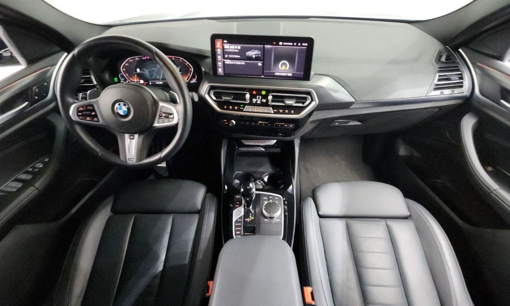 BMW X4 xDrive20i M Sport, 2022