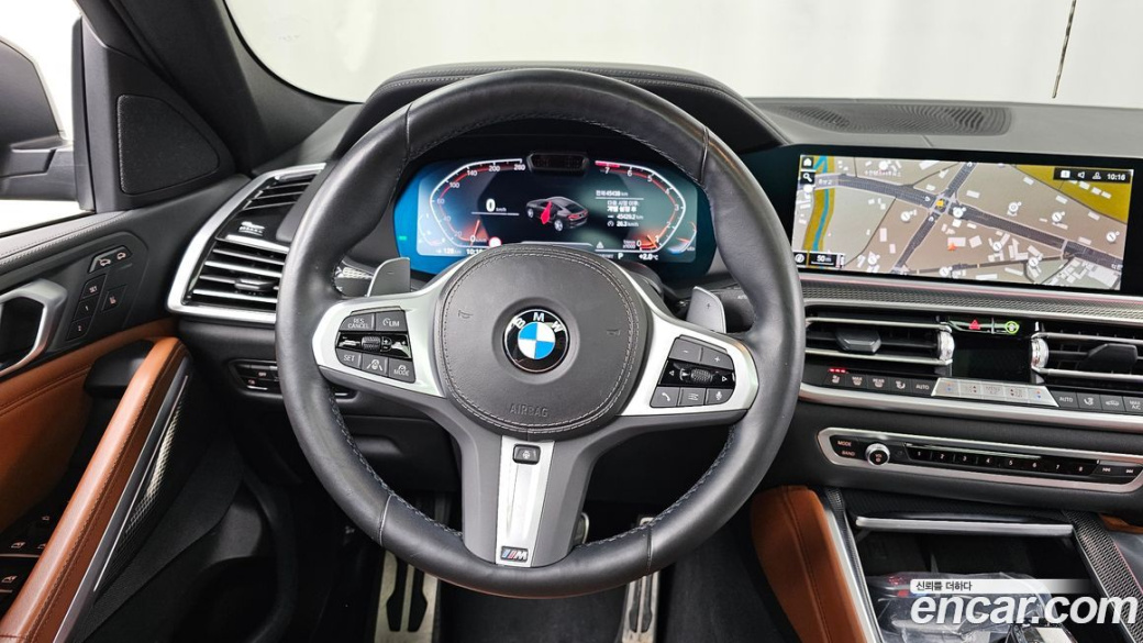 BMW X6 xDrive40i M Sport, 2022