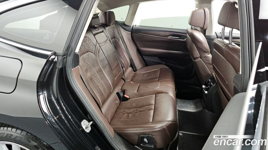 BMW Gran Turismo 620d Luxury, 2023