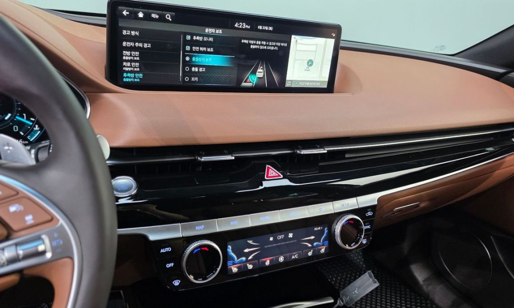 Genesis G80 Gasoline 2.5 Turbo AWD, 2022