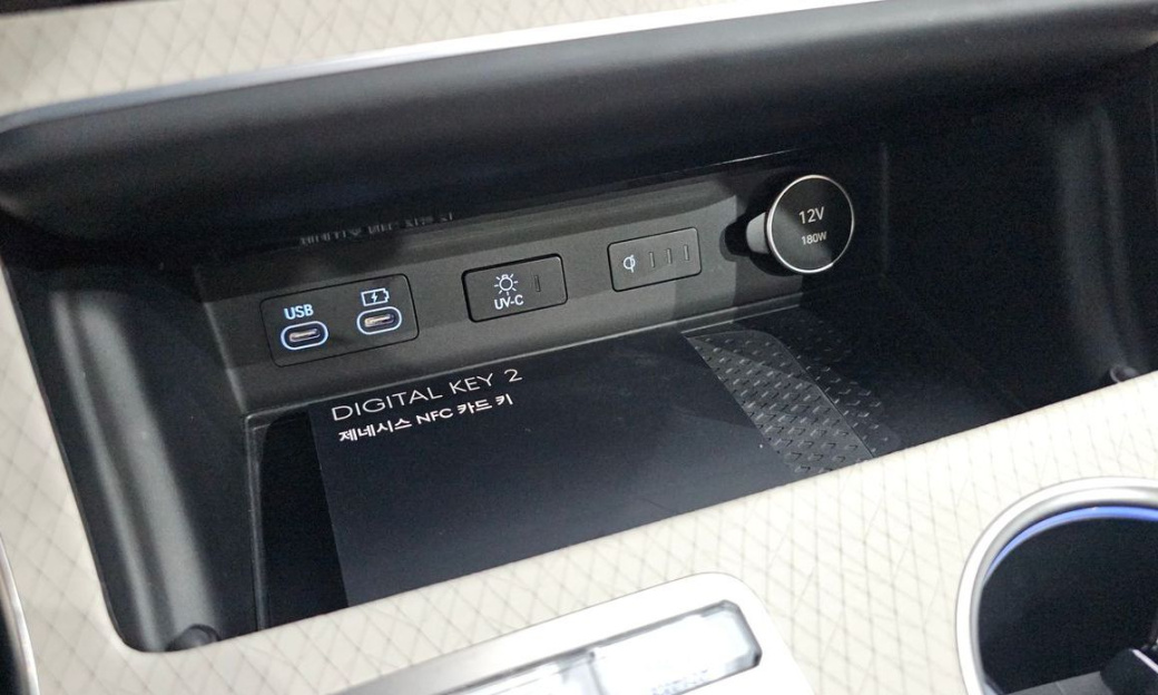 Genesis GV80 2.5T Gasoline AWD, 2024
