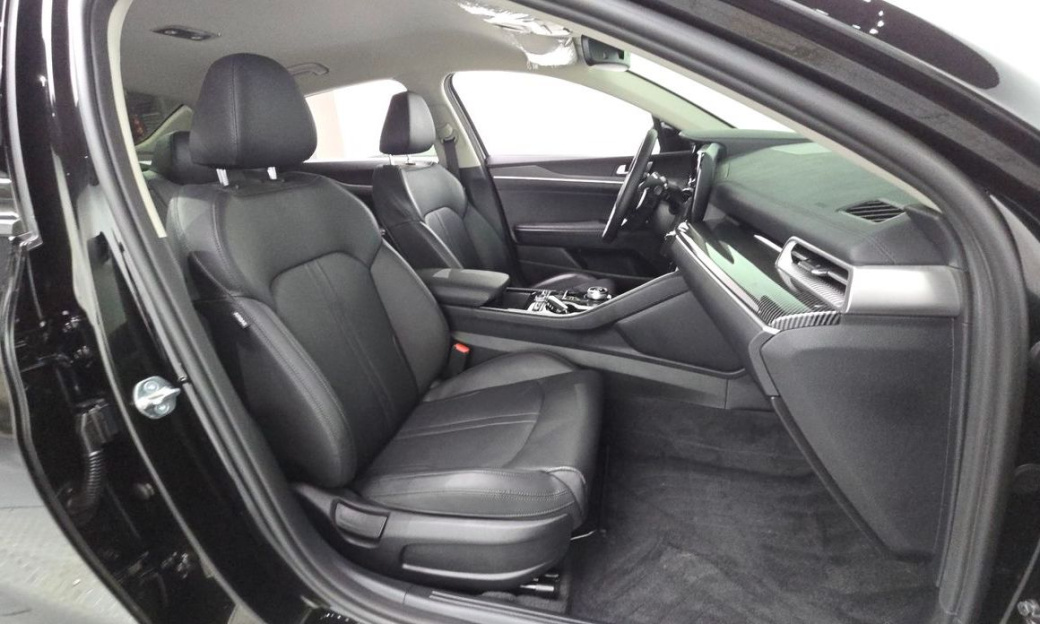 Kia K5 2.0, 2023