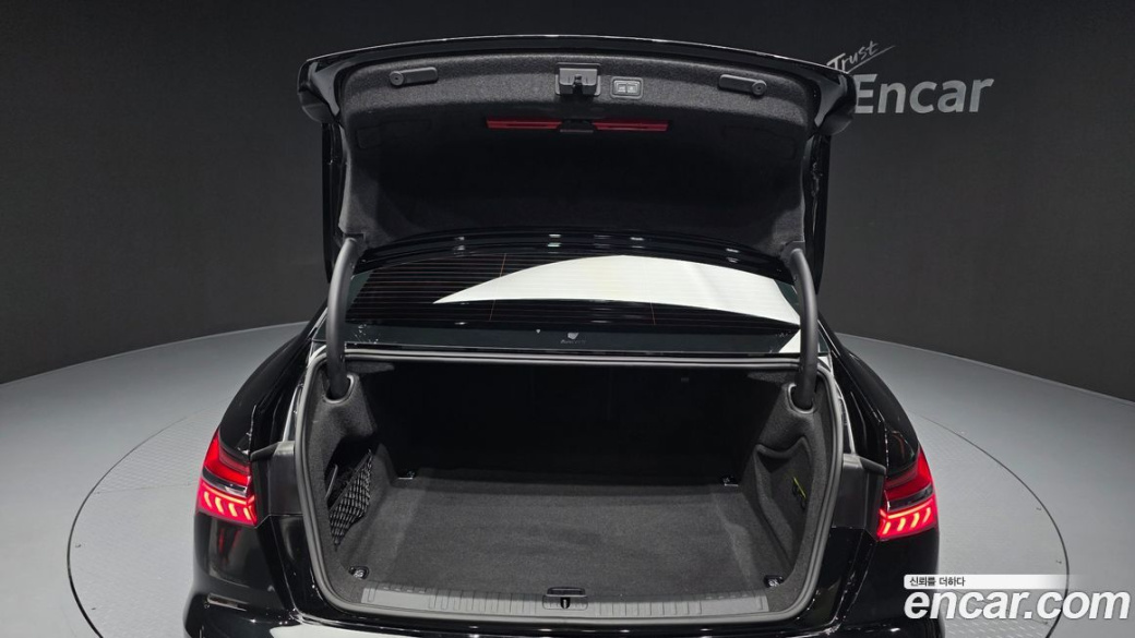 Audi A6 45 TFSI Premium, 2023