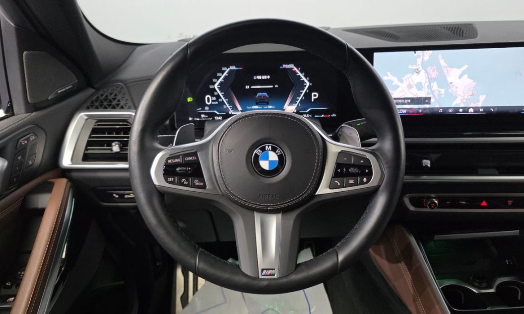 BMW X6 xDrive40i M Sport, 2024