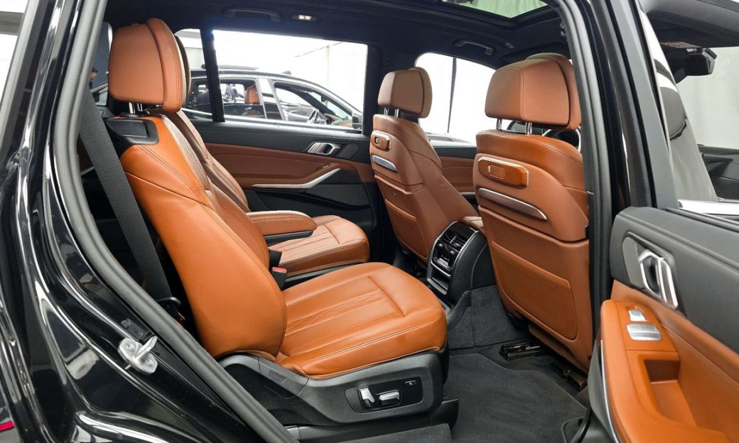 BMW X7 xDrive 40d M Sport 6STR, 2025