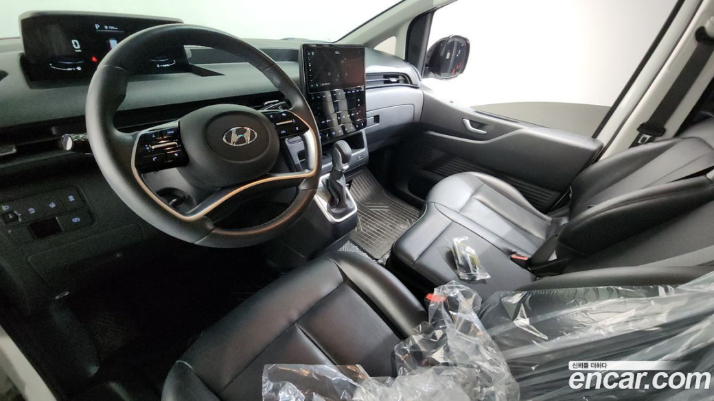 Hyundai Staria Cargo 3-Seater, 2023