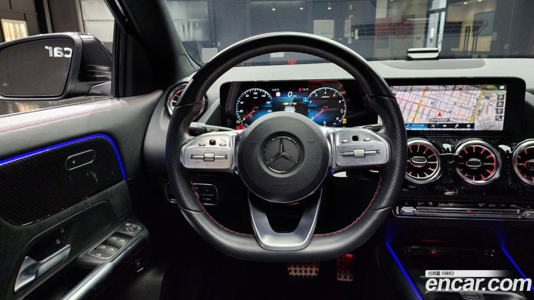 Mercedes-Benz GLA-Class GLA250 4MATIC, 2022