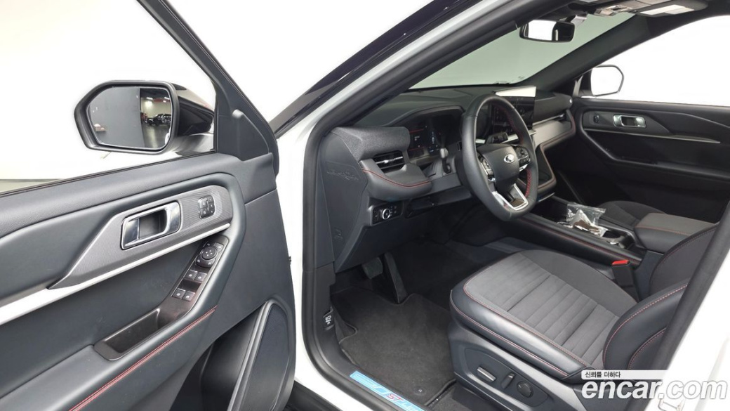 Ford Explorer 2.3 ST-Line 4WD, 2025