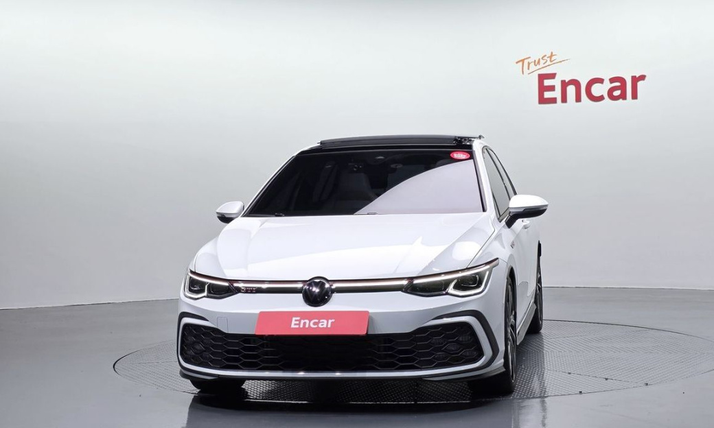 Volkswagen Golf 2.0 GTI, 2024