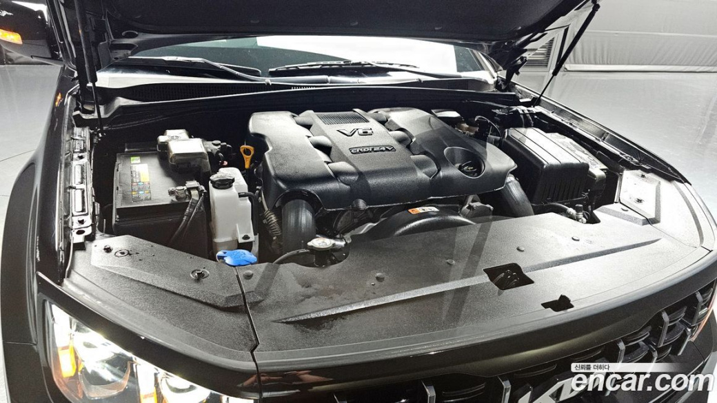 Kia Mohave Diesel 3.0 4WD 6-Seater, 2023