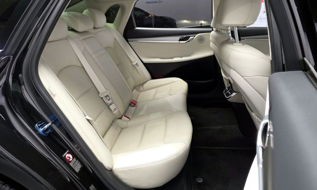 Hyundai Grandeur 2.5, 2022