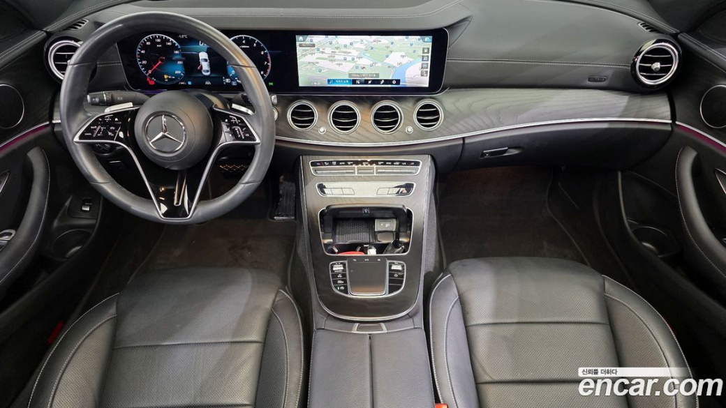 Mercedes-Benz E-Class E250 AMG Line, 2023