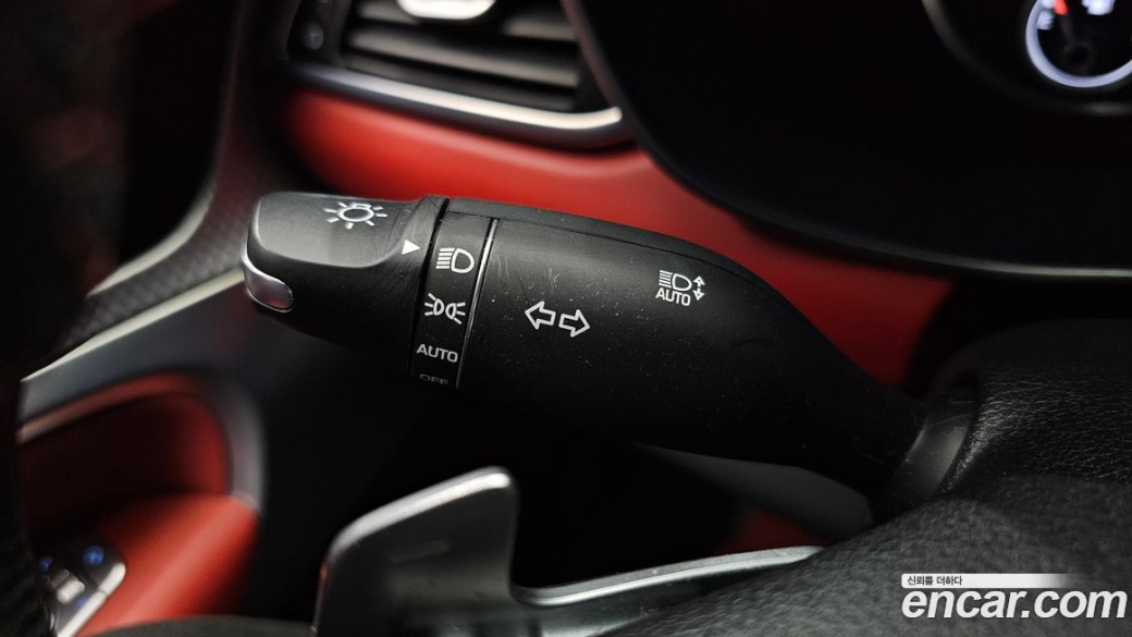 Genesis G70 Gasoline 2.0T 2WD, 2021