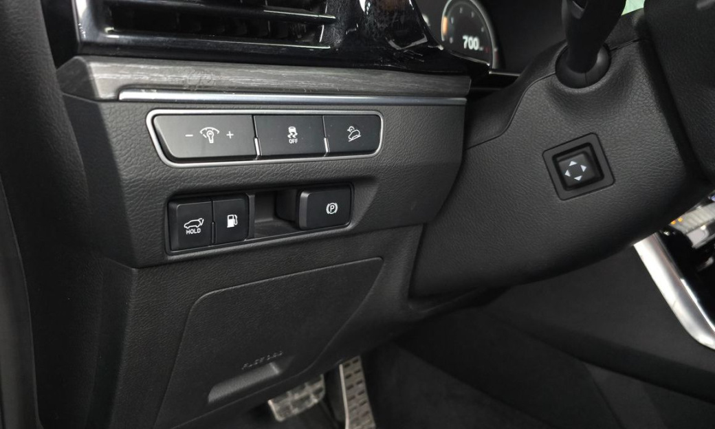 Kia Mohave Diesel 3.0 4WD 6-Seater, 2022