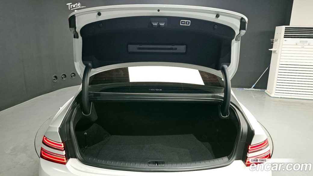 Genesis G80 Gasoline 2.5 Turbo 2WD, 2024