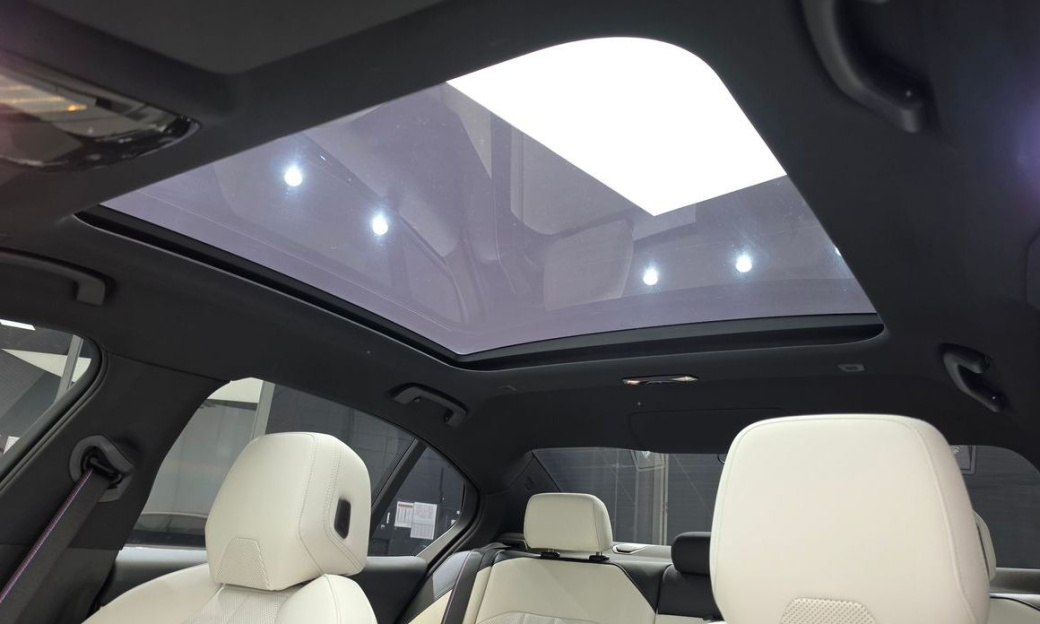 BMW 5-Series 520i Special Edition, 2026