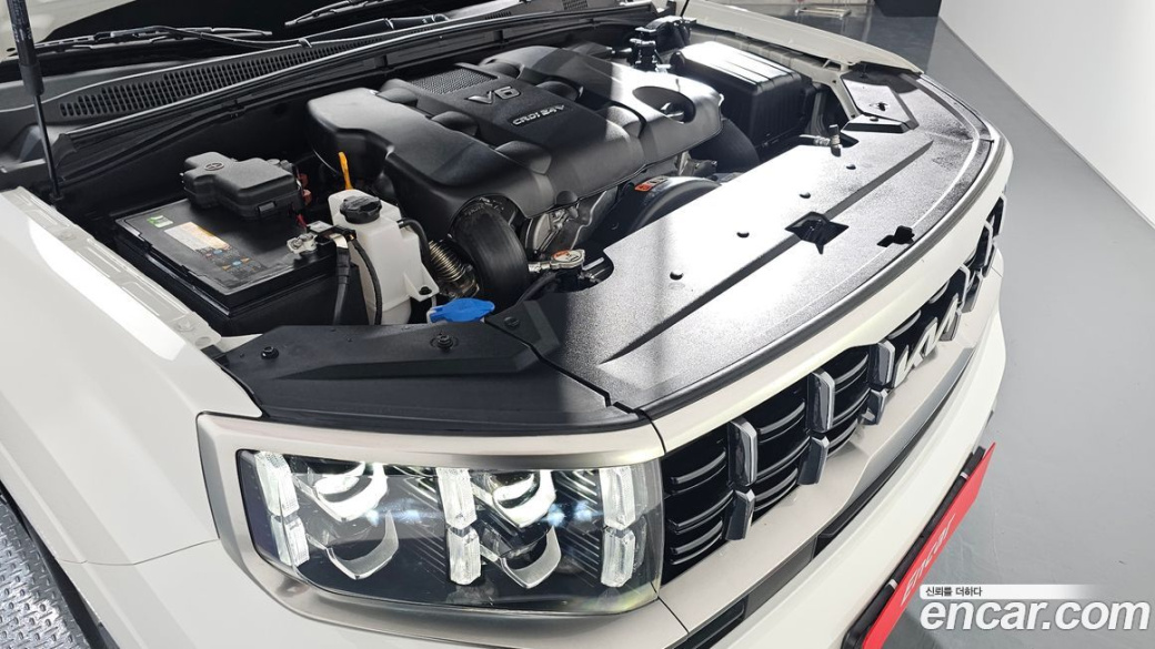 Kia Mohave Diesel 3.0 4WD 6-Seater, 2024