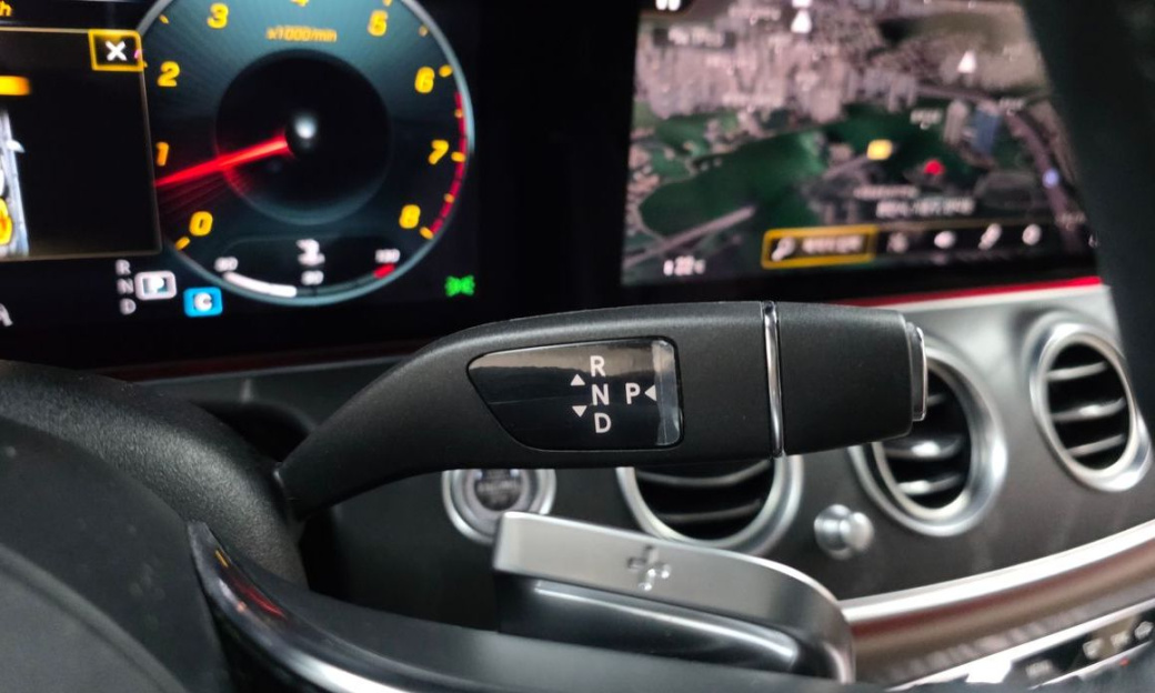Mercedes-Benz E-Class E250 AMG Line, 2023