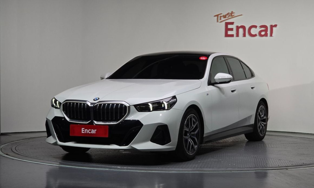 BMW 5-Series 520i M Sport, 2024