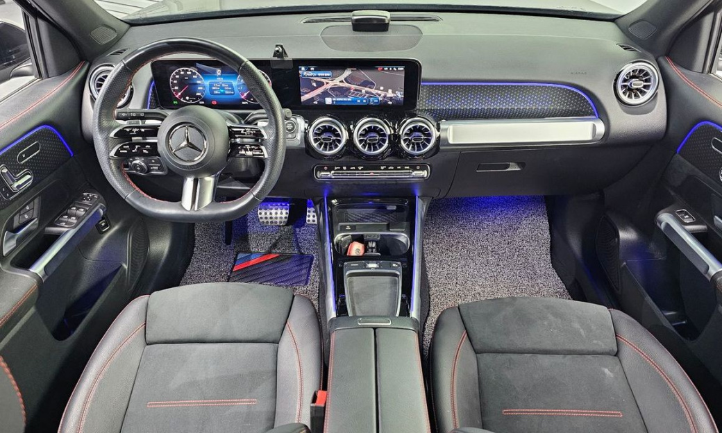 Mercedes-Benz GLB-Class GLB250 4MATIC, 2025