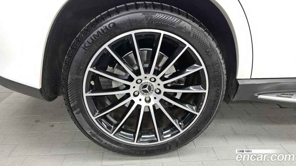 Mercedes-Benz GLE-Class GLE450 4MATIC, 2023