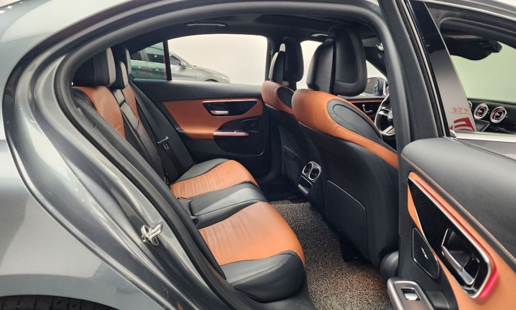 Mercedes-Benz C-Class C300 AMG Line, 2022