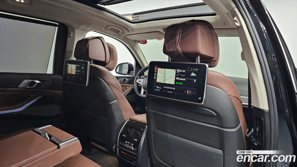 BMW X7 xDrive 40d Design Pure Excellence 7-Seater, 2022