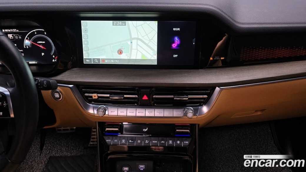Kia Mohave Diesel 3.0 4WD 6-Seater, 2021