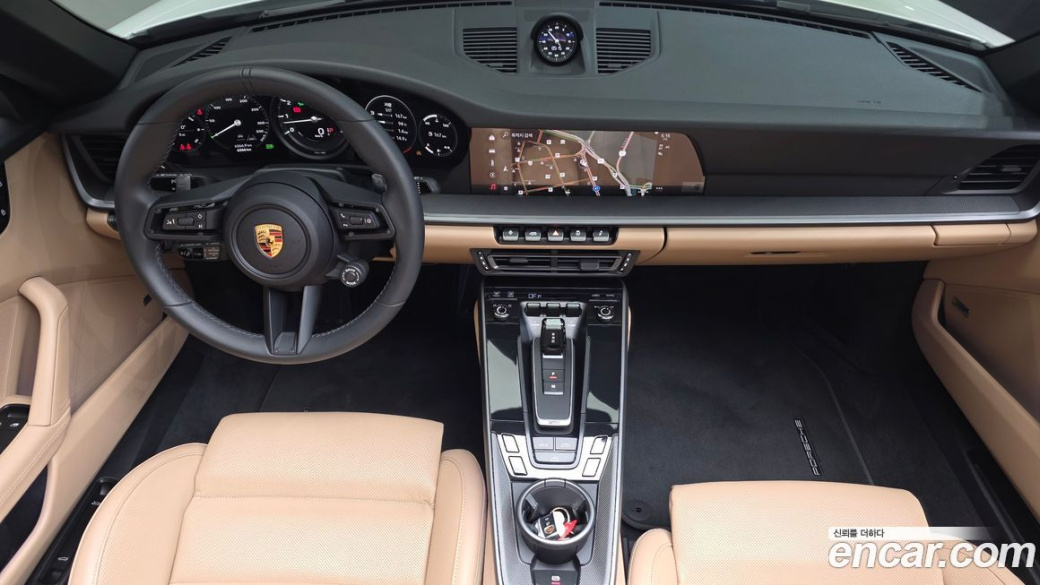 Porsche 911 Carrera Cabriolet, 2024