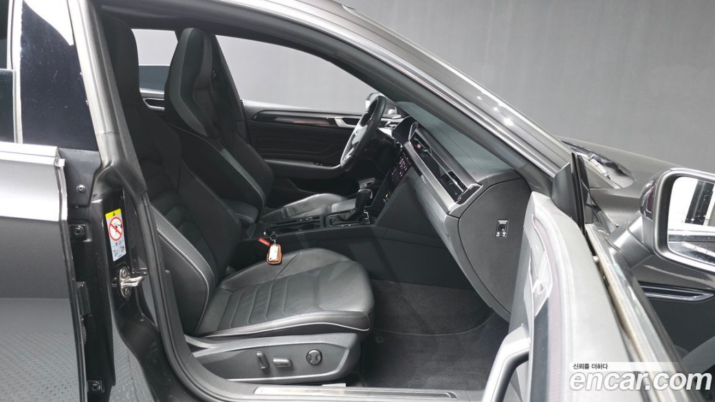 Volkswagen Arteon 2.0 TDI R-LIINE 4Motion, 2022