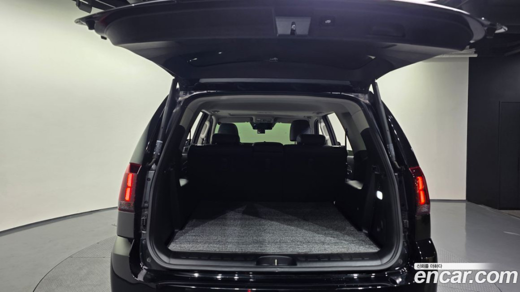Kia Mohave Diesel 3.0 4WD 5-Seater, 2022