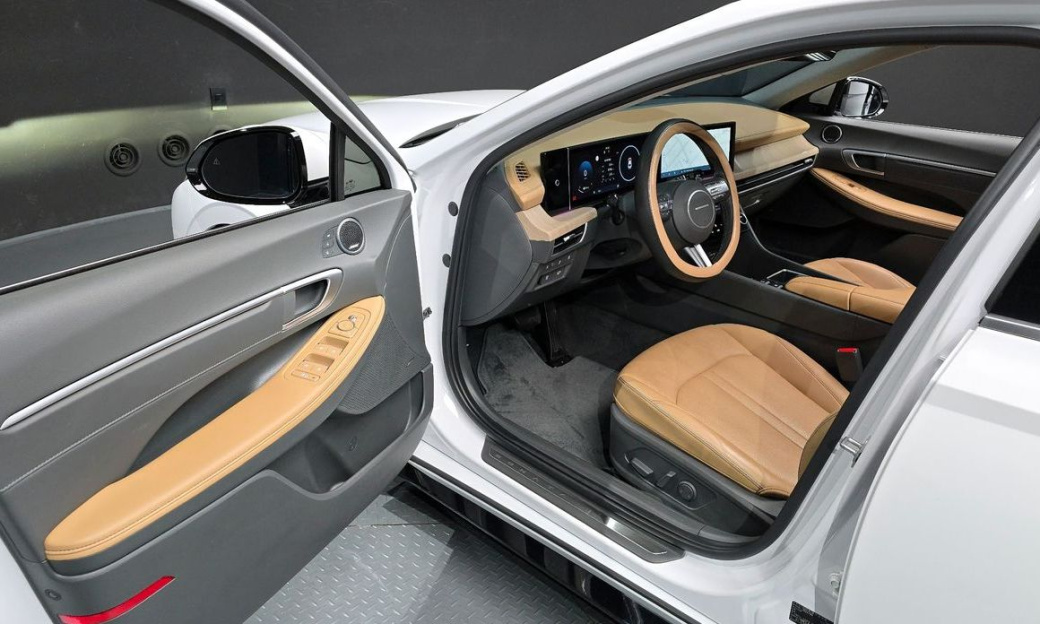 Hyundai Sonata 1.6 Turbo, 2024
