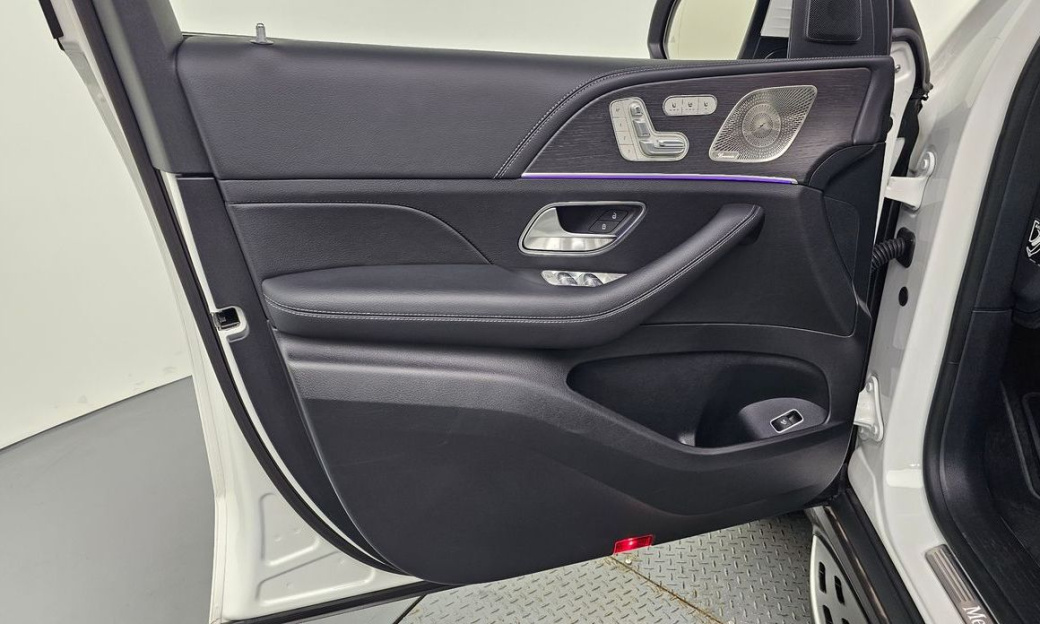 Mercedes-Benz GLE-Class GLE450 4MATIC, 2025