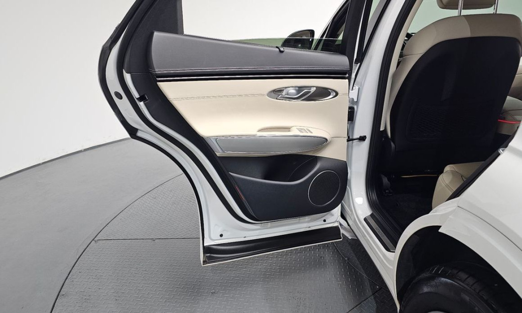 Genesis GV70 2.5T Gasoline AWD, 2023