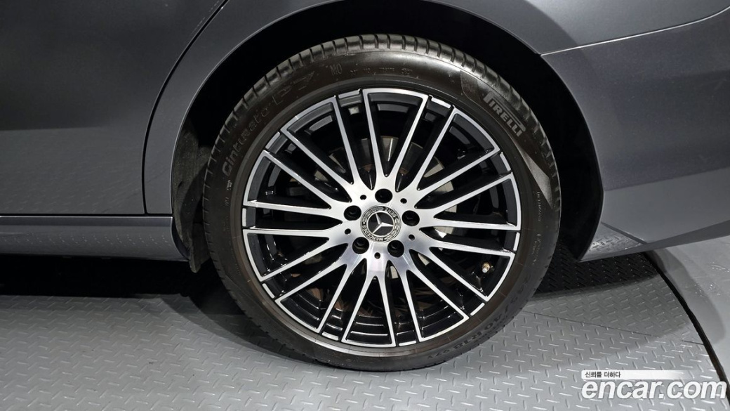 Mercedes-Benz C-Class C200 4MATIC Avantgarde, 2022
