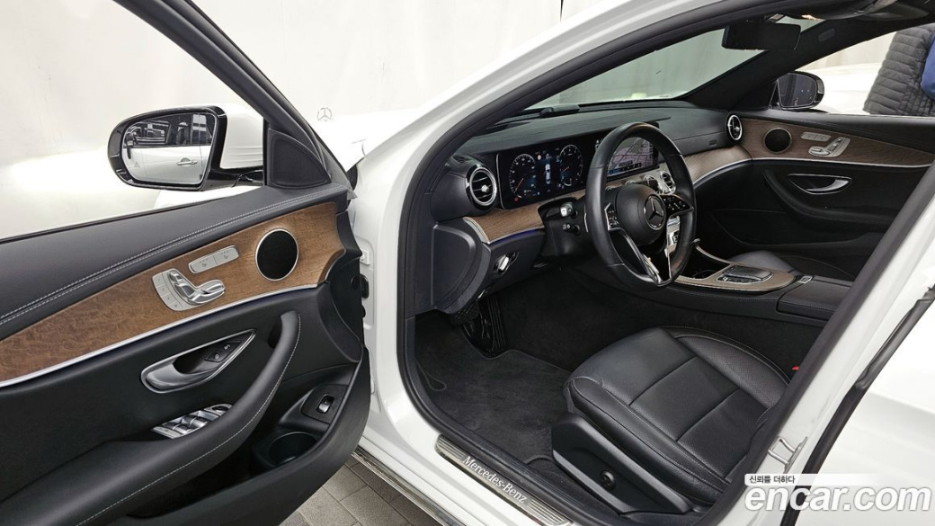 Mercedes-Benz E-Class E250 Exclusive, 2023