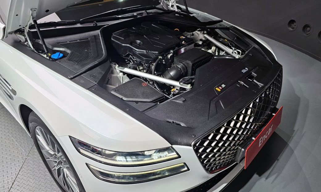 Genesis G80 Gasoline 2.5 Turbo AWD, 2024